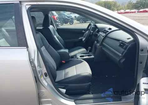 2012 Toyota Camry Se z USA, uszkodzony, nr VIN 4T1BF1FK7CU055530